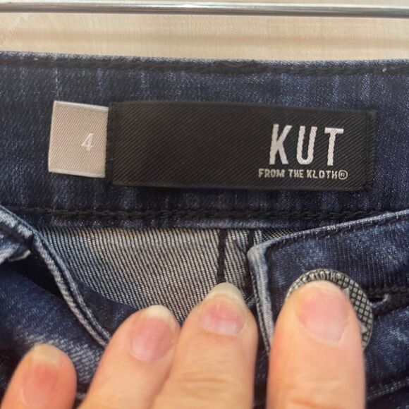 Kut from the Kloth Connie Fab AB ankle skinny distressed jeans, size 4‎ - Picture 10 of 16